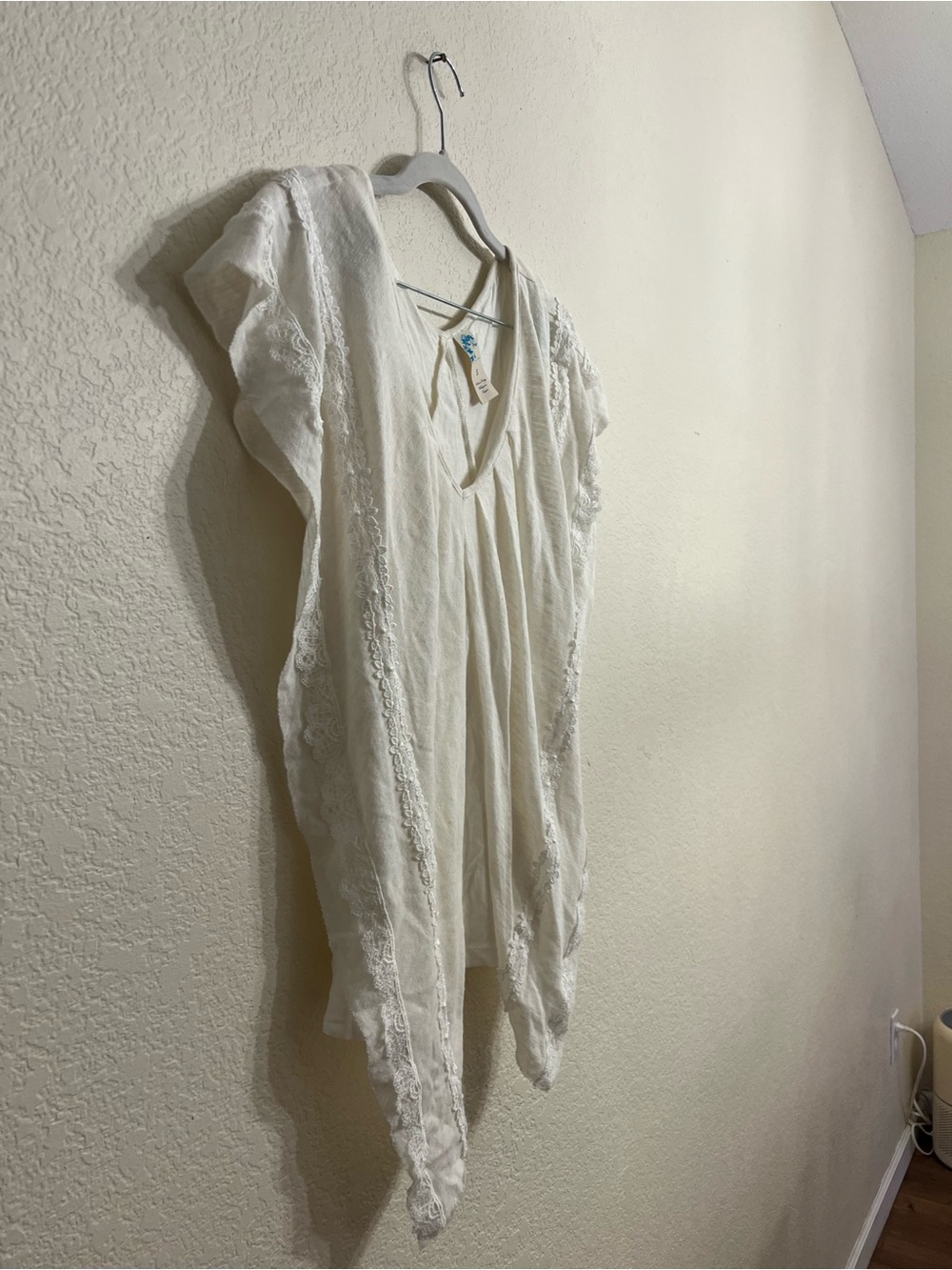 Anthropologie Cream Lace-Trim cottagecore/ fairy/ beach linen Tunic - Picture 3 of 6